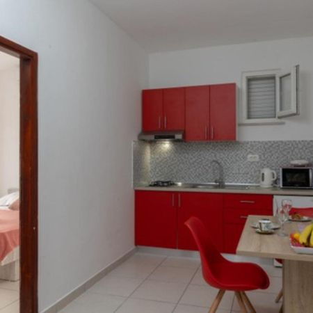 Apartments Ane Молунат Екстер'єр фото